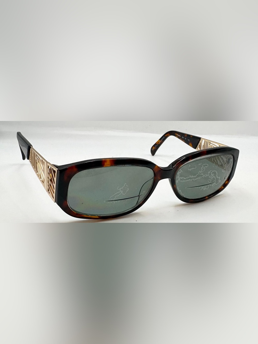 Daisy Fuentes Rosita Tortoise Oval Sunglasses Frames Only